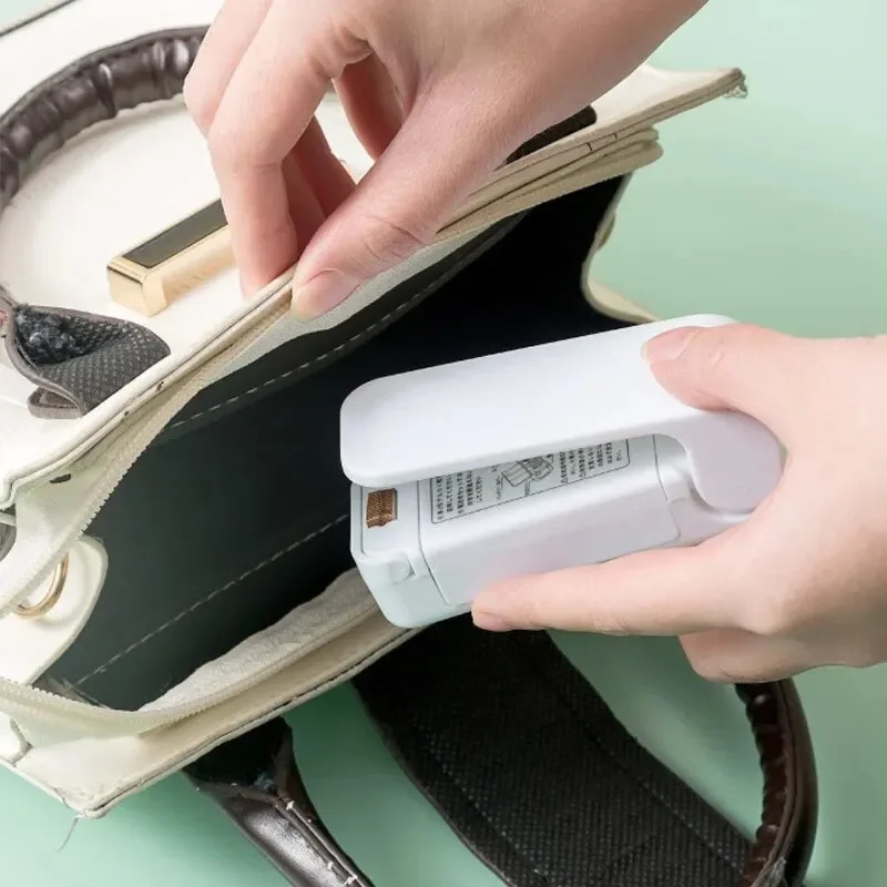 Travel Kitchen Accessories - Mini máquina de sellado de bolsas